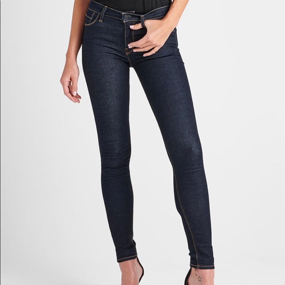 Hudson Jeans- Nico Mid Rise Super Skinny